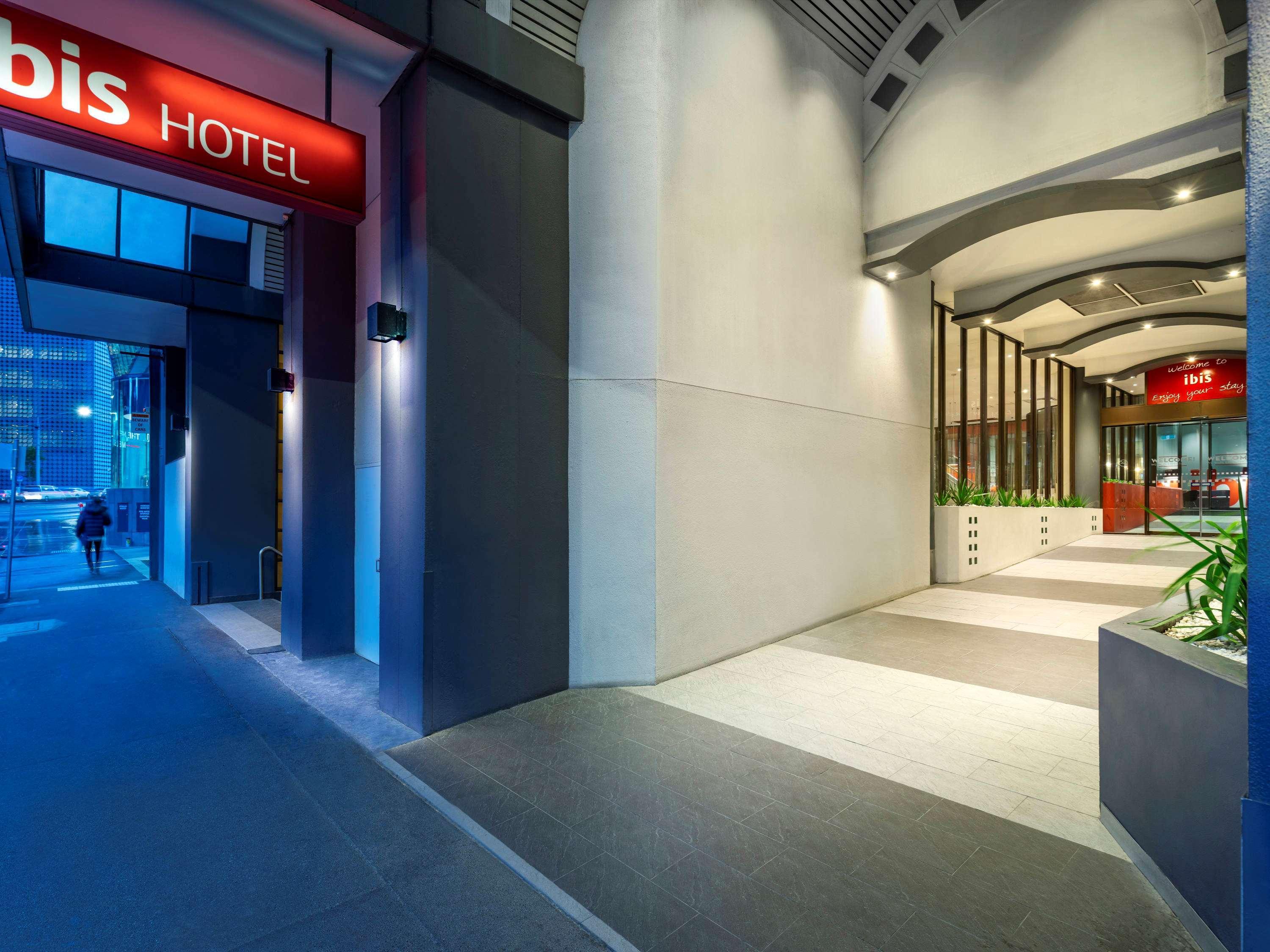 ibis Melbourne Hotel and Apartments Exterior foto